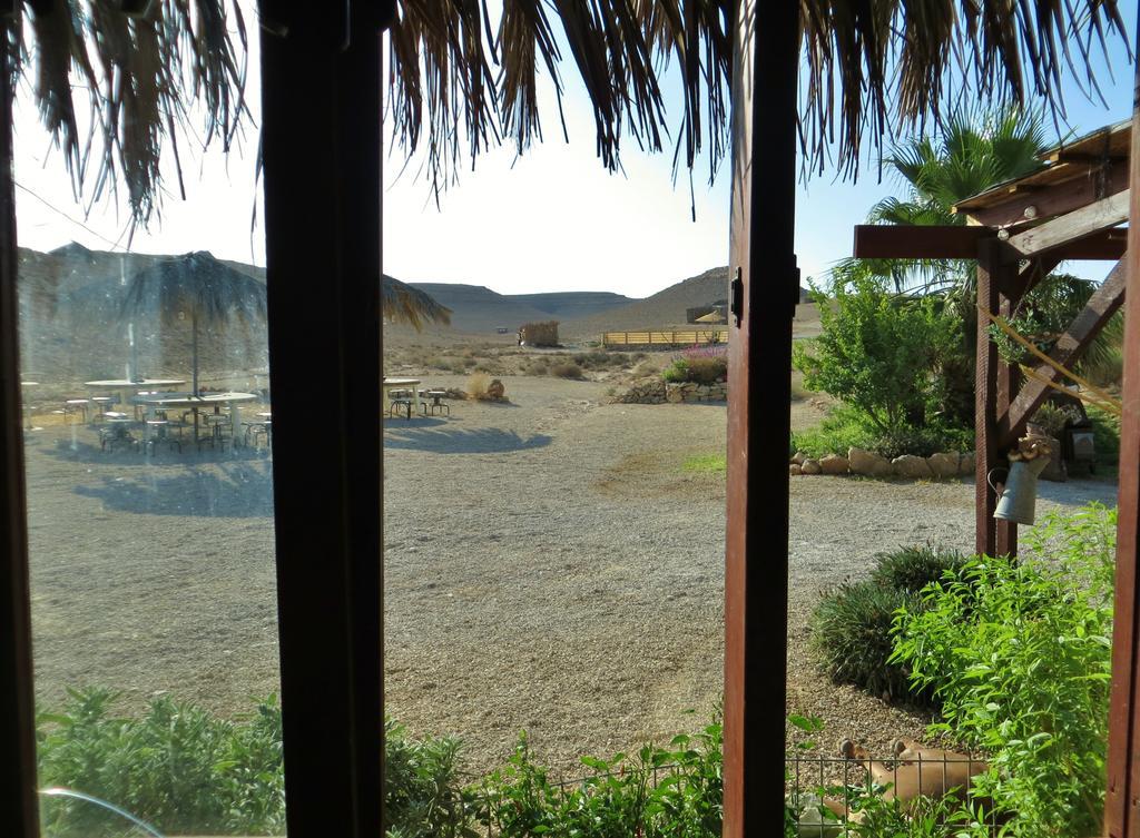Succah In The Desert Mitzpe Ramon Esterno foto