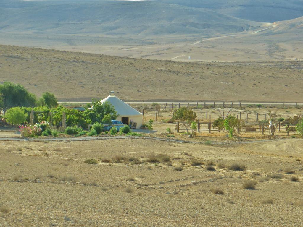Succah In The Desert Mitzpe Ramon Esterno foto